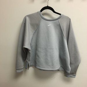 Nike Pro Long Sleeve Front Pocket Crew